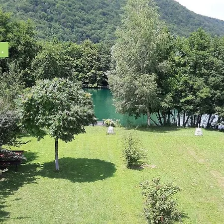 Vez Holiday home